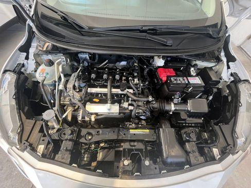 Used 2025 Nissan Versa SV w/ Trunk Package FWD image 30