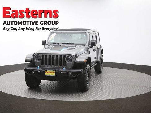 Used 2022 Jeep Wrangler Unlimited Rubicon 4xe w/ Cold Weather Group AWD/4WD image 55
