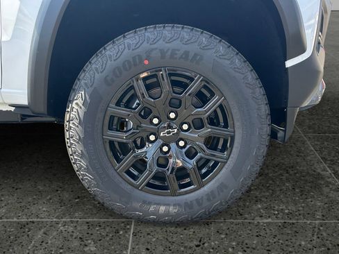 New 2026 Chevrolet Colorado Trail Boss AWD/4WD image 9