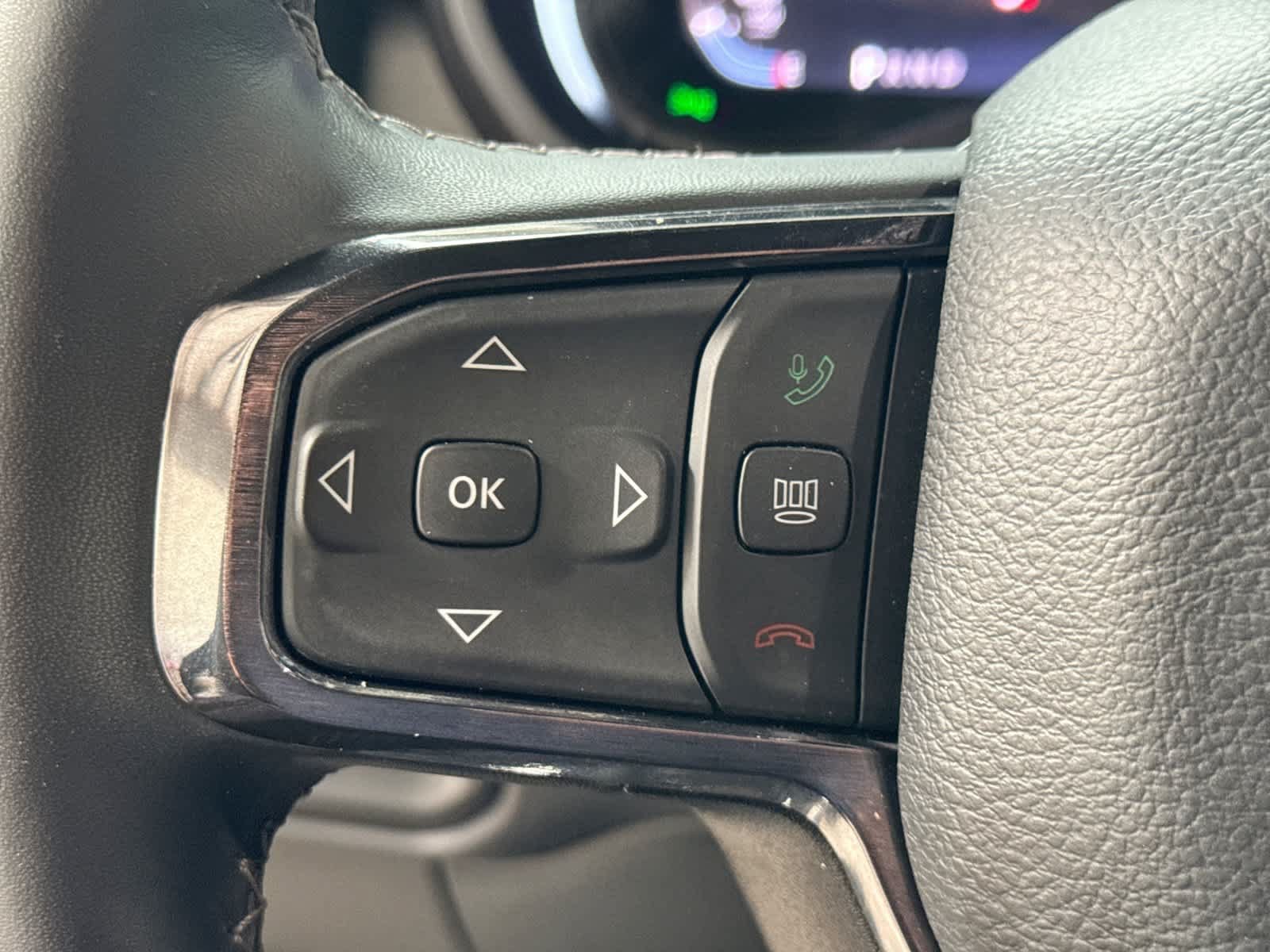 Used 2024 RAM 2500 Limited AWD/4WD image 29