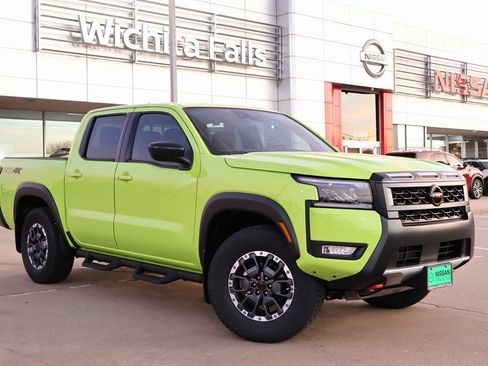 New 2026 Nissan Frontier PRO-4X w/ Tow Package image 1