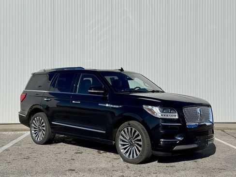 Used 2019 Lincoln Navigator Reserve image 7