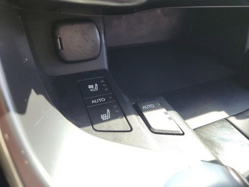 Used 2023 Lexus LX 600 F Sport image 35