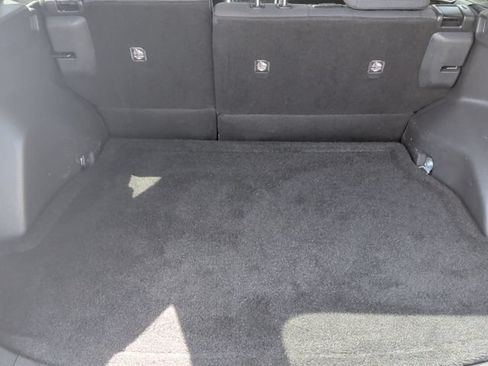 Used 2023 Toyota RAV4 LE FWD image 32