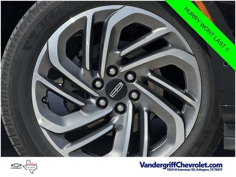 Used 2025 Lincoln Navigator Reserve AWD/4WD image 9