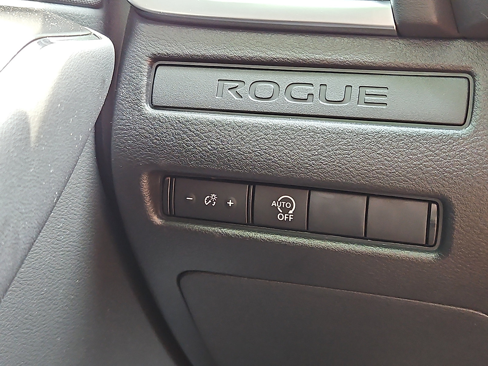 Certified 2026 Nissan Rogue S AWD/4WD image 25