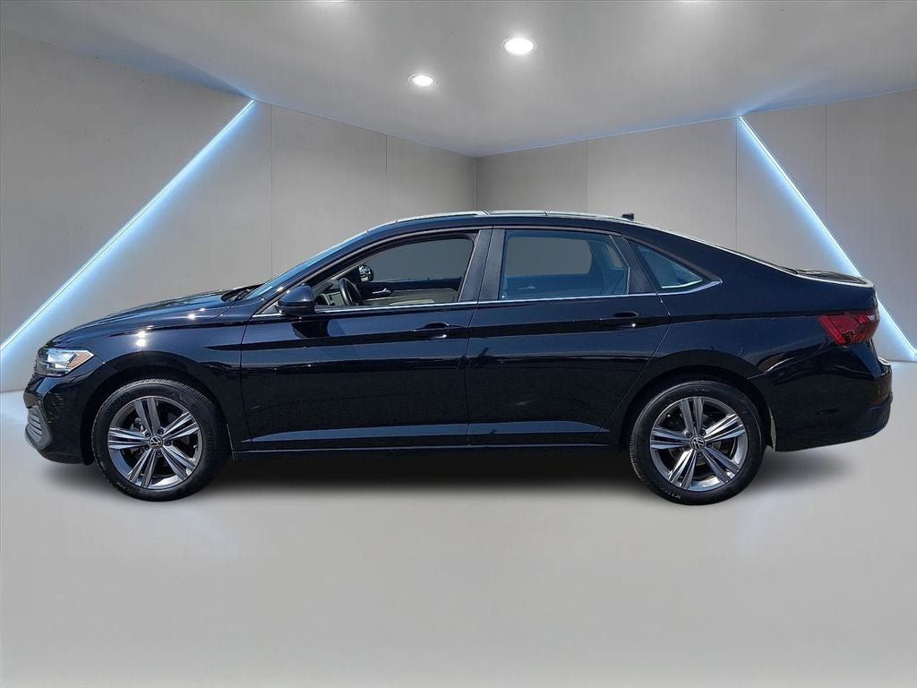 Certified 2023 Volkswagen Jetta SE FWD image 7