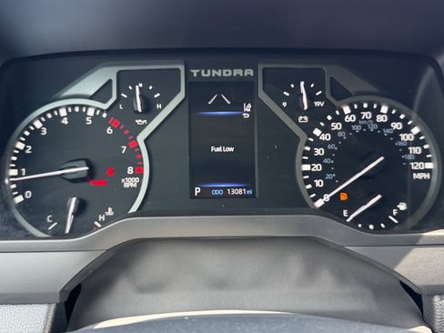 Used 2024 Toyota Tundra SR5 w/ SR5 Premium Package AWD/4WD image 8