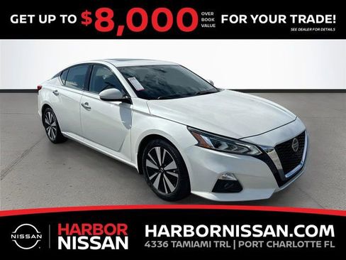 Used 2019 Nissan Altima 2.5 SV FWD image 1