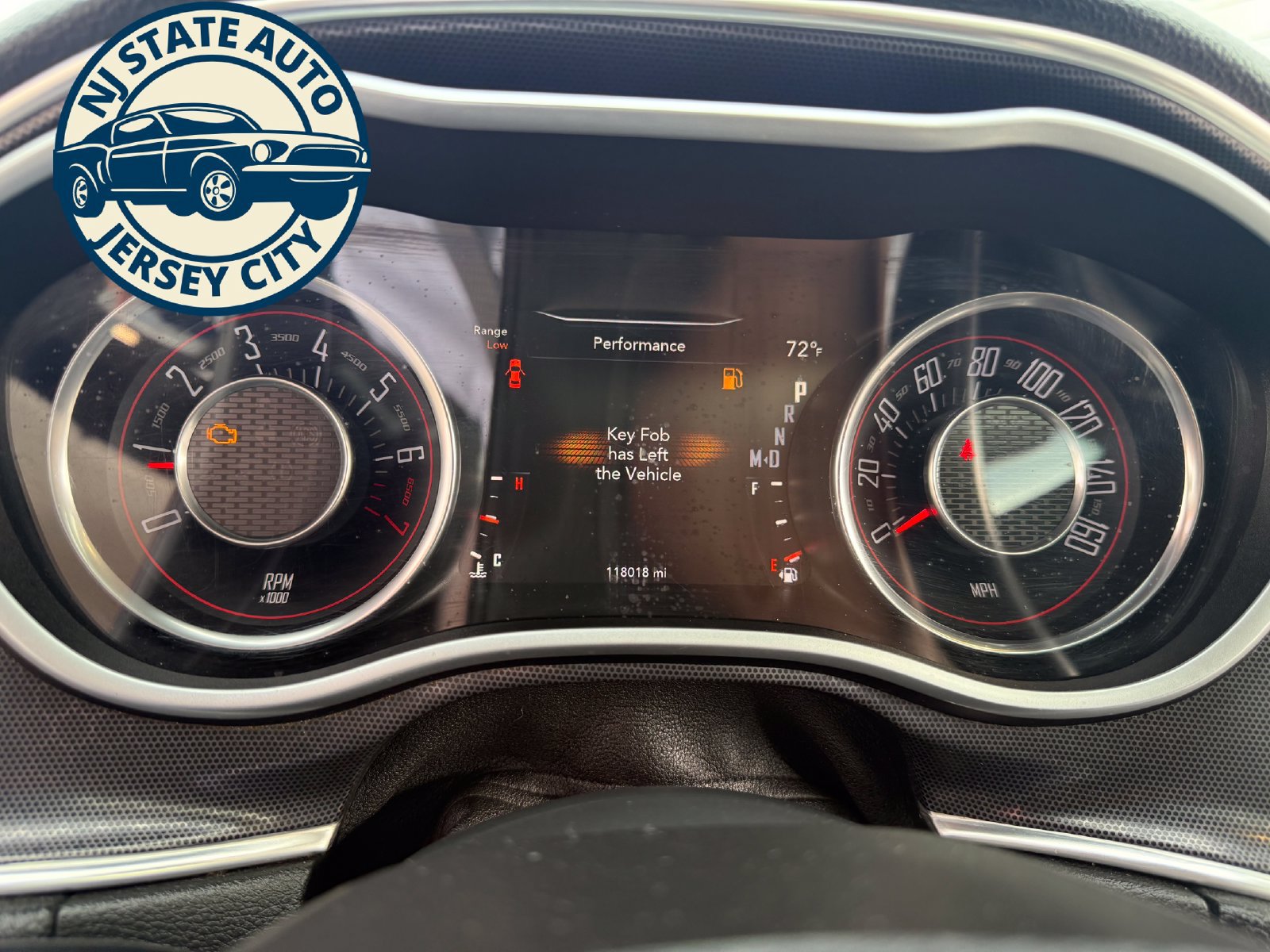 Used 2015 Dodge Challenger SXT Plus RWD image 29