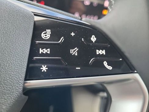 New 2025 Audi Q5 Premium Plus image 23