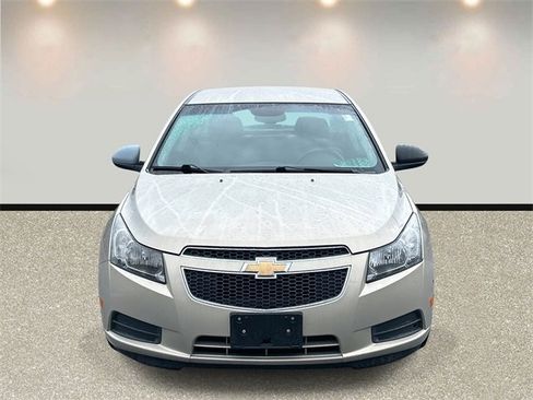 Used 2012 Chevrolet Cruze LS w/ Connectivity Package image 2