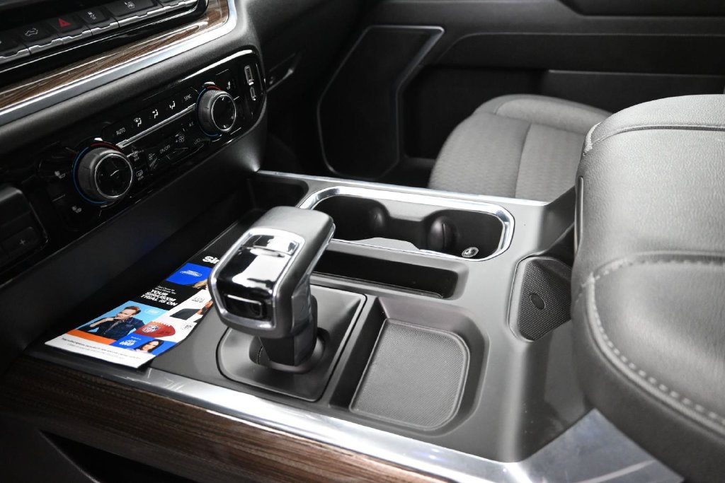 Used 2025 Chevrolet Silverado 1500 RST w/ LPO, Liner Protection Package AWD/4WD image 13