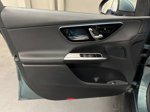 Certified 2026 Mercedes-Benz GLC 300 image 21