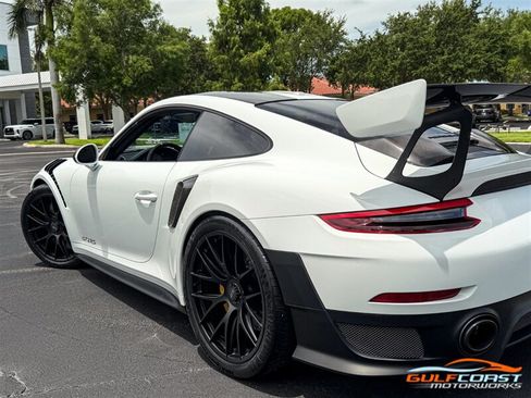 Used 2018 Porsche 911 GT2 RS RWD image 42