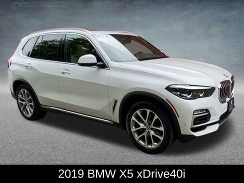 Used 2019 BMW X5 xDrive40i w/ Convenience Package AWD/4WD image 3