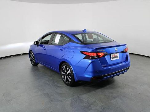 Certified 2022 Nissan Versa SR image 4