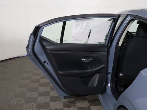 Used 2024 Nissan Sentra SR FWD image 19