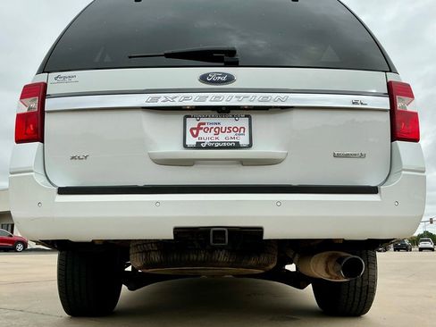 Used 2017 Ford Expedition EL XLT w/ Equipment Group 201A AWD/4WD image 17