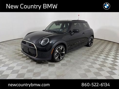 Certified 2025 MINI Cooper S image 3