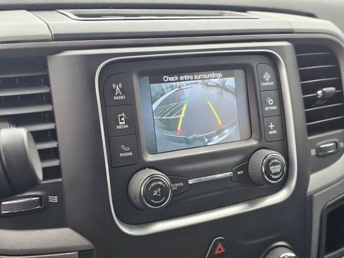 Used 2013 RAM 1500 Express image 36