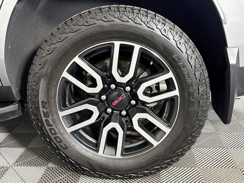 Used 2023 GMC Yukon AT4 AWD/4WD image 66