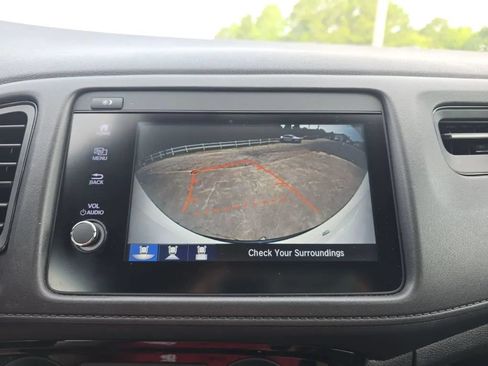 Used 2021 Honda HR-V Sport image 29