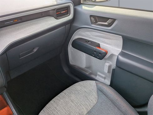 Used 2023 Ford Maverick XLT w/ XLT Luxury Package image 16