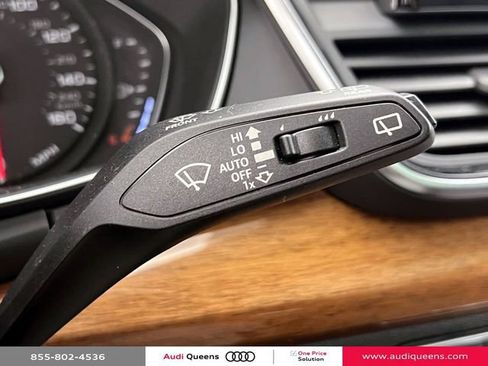 Used 2023 Audi Q5 2.0T Premium w/ Convenience Package AWD/4WD image 25