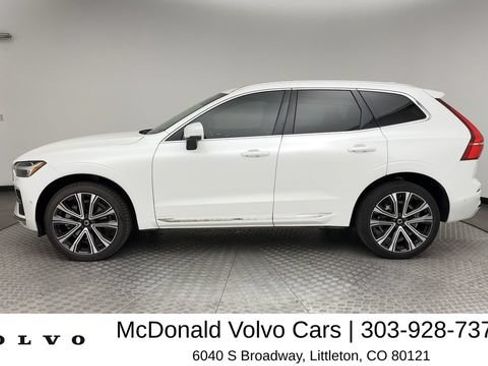 Used 2023 Volvo XC60 B5 Ultimate w/ Climate Package AWD/4WD image 5