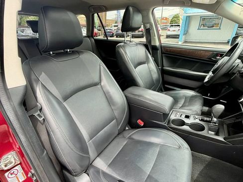 Used 2019 Subaru Outback 3.6R Limited w/ Popular Package #2 AWD/4WD image 14