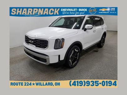 Used 2023 Kia Telluride S w/ S Sunroof Package