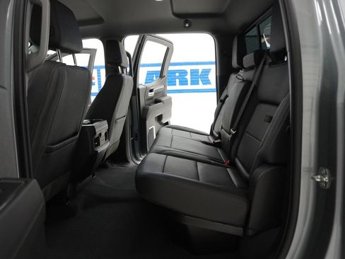 Used 2023 Chevrolet Silverado 1500 LT Trail Boss w/ LT Trail Boss Premium Package image 31