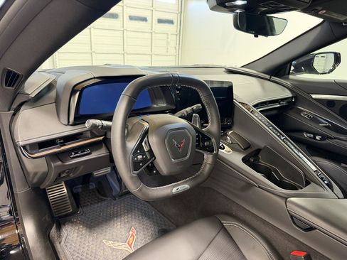 Used 2023 Chevrolet Corvette Z06 w/ Stealth Interior Trim Package RWD image 9