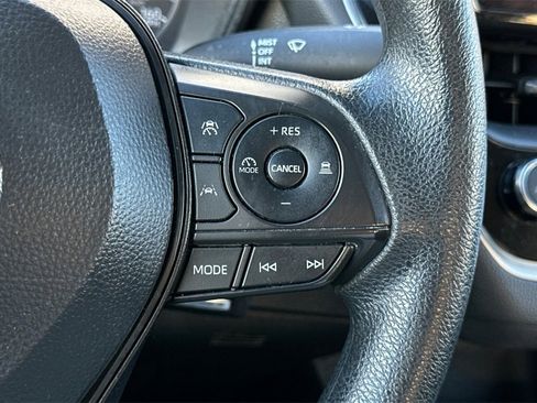 Used 2024 Toyota Corolla LE image 27