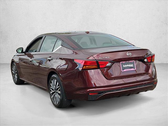 Used 2025 Nissan Altima 2.5 SV FWD image 7
