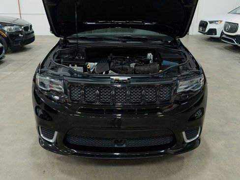 Used 2018 Jeep Grand Cherokee SRT w/ Trailer Tow Group IV image 44