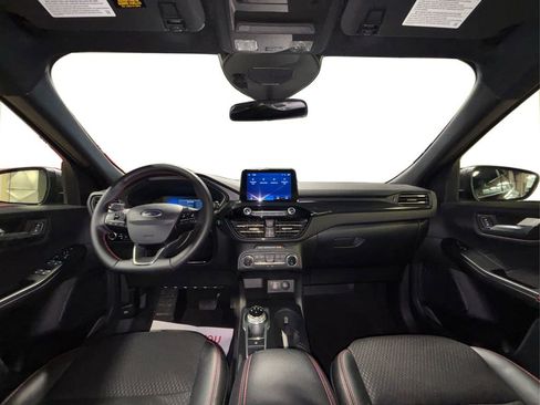 Certified 2025 Ford Escape ST-Line image 30