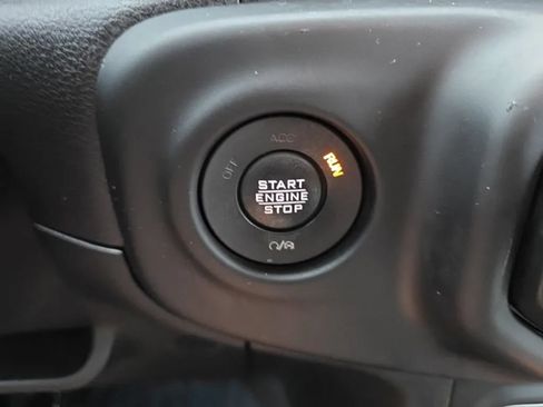 Used 2021 Jeep Gladiator Mojave AWD/4WD image 29