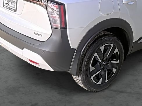New 2026 Nissan Kicks SV image 12