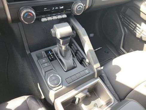 New 2026 Toyota Tacoma SR5 RWD image 18