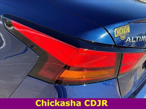 Used 2022 Nissan Altima 2.5 SR image 21