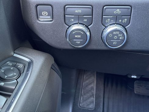 New 2026 GMC Sierra 1500 Elevation AWD/4WD image 18