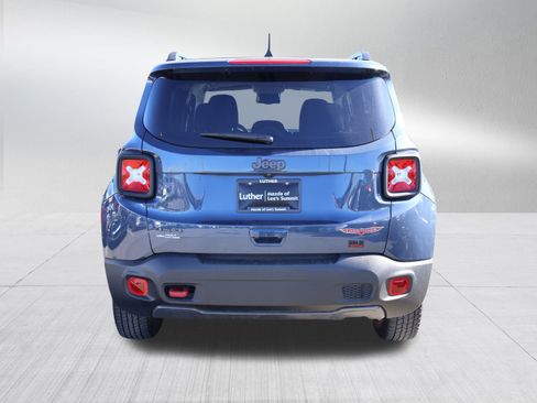 Used 2022 Jeep Renegade Trailhawk image 6