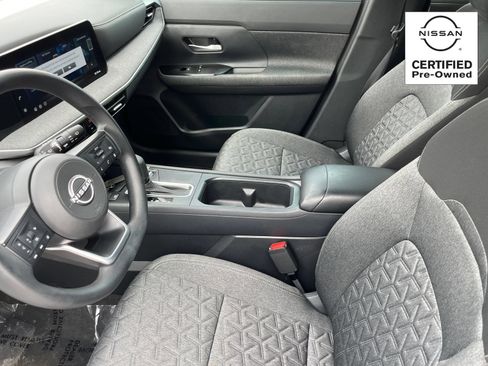 Certified 2026 Nissan Kicks SV FWD image 17