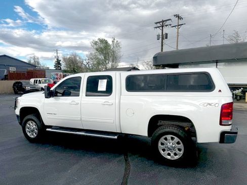 Used 2014 GMC Sierra 2500 SLT AWD/4WD image 2