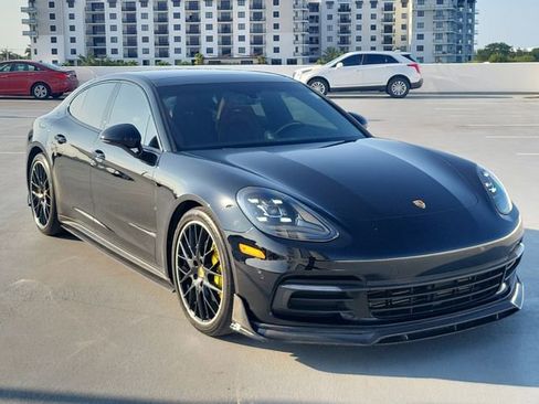 Used 2018 Porsche Panamera 4 AWD/4WD image 7