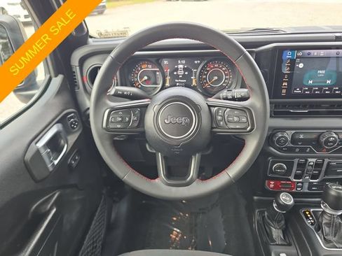 Certified 2024 Jeep Wrangler Unlimited Rubicon AWD/4WD image 10