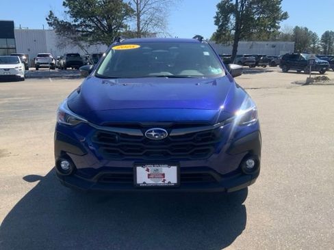 Certified 2025 Subaru Crosstrek 2.0i Premium image 2