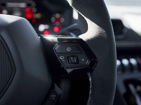 Used 2024 Lamborghini Huracan Sterrato image 44